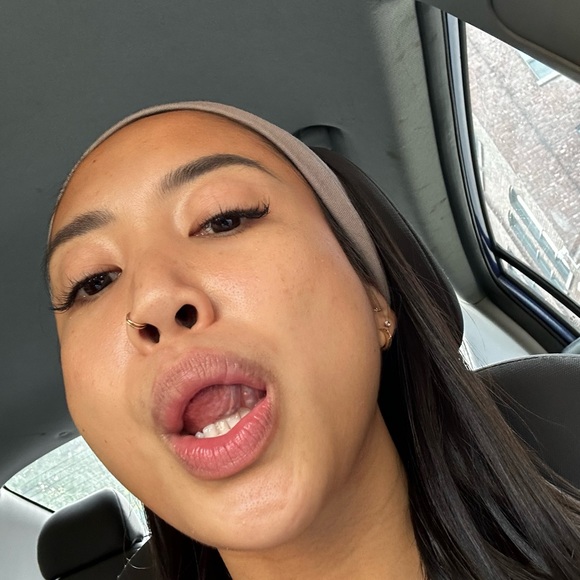 Meet your Posher, Emilie - Picture 7 of 9